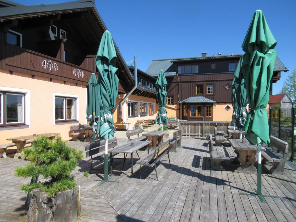 Steinerhaus Berggasthof Грёбминг Экстерьер фото